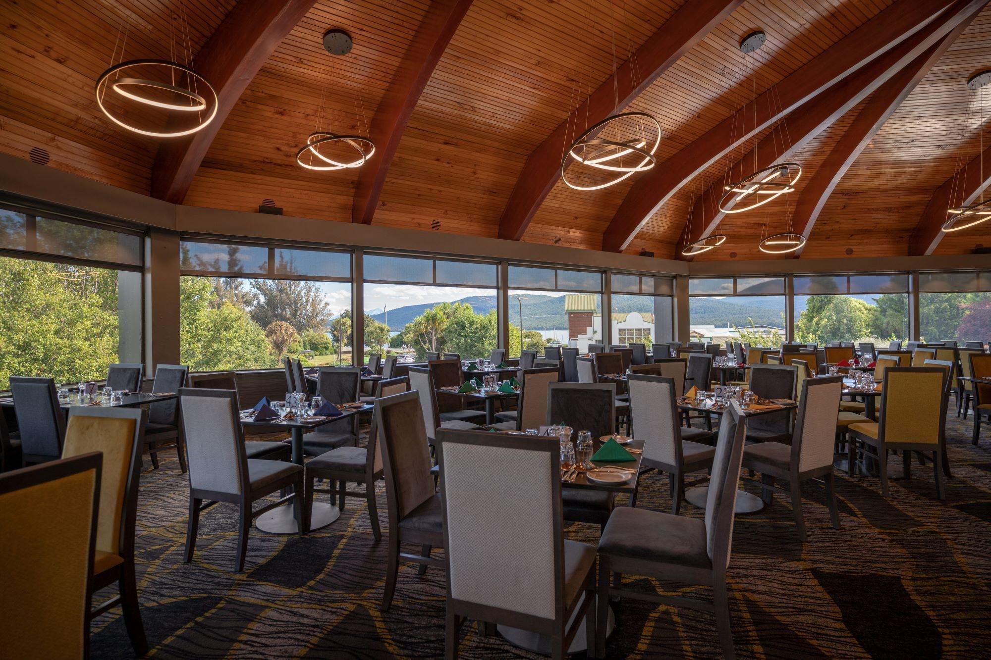 Distinction Luxmore Hotel Te Anau Luaran gambar