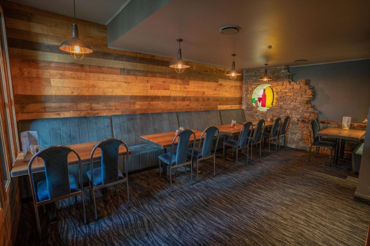 Distinction Luxmore Hotel Te Anau Luaran gambar