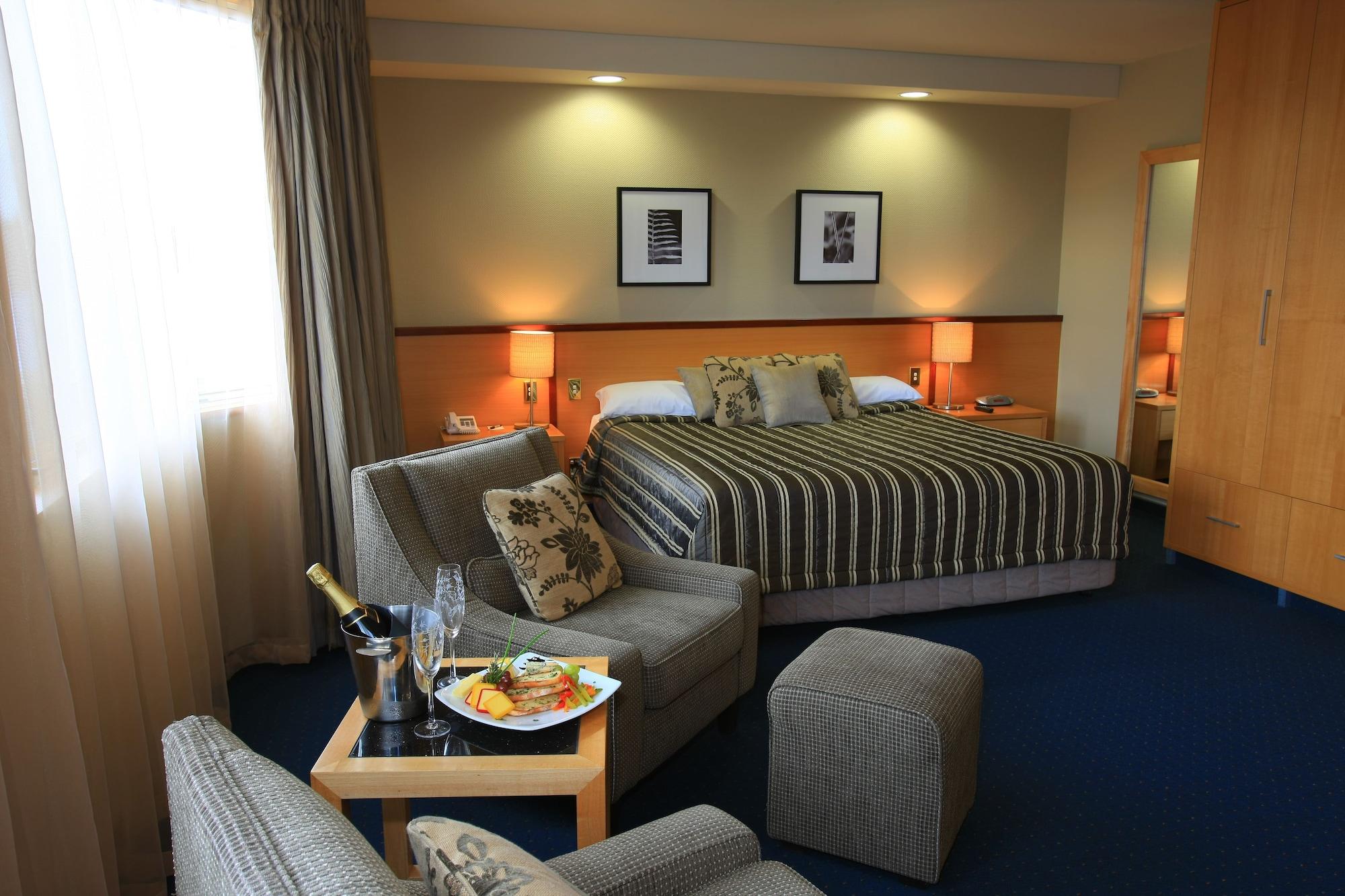 Distinction Luxmore Hotel Te Anau Luaran gambar