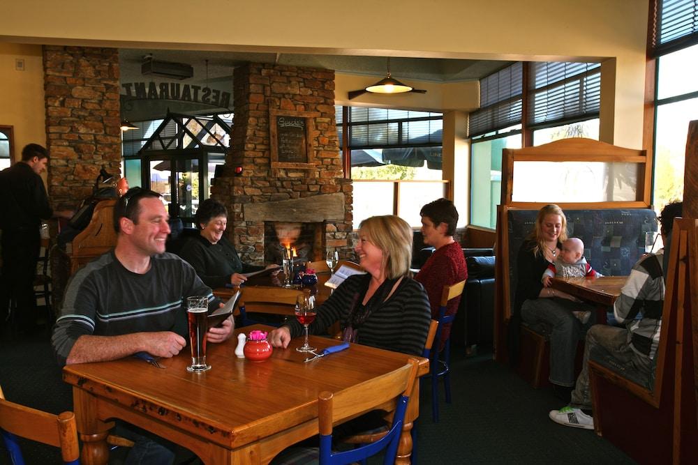 Distinction Luxmore Hotel Te Anau Luaran gambar